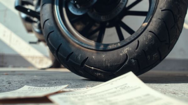 Die besten Motorradreifen in R18: Preisvergleich und Tipps